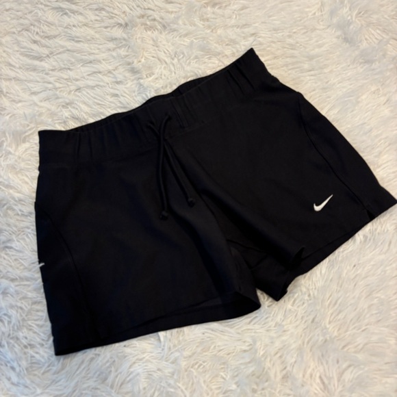 VTG Y2K Nike Fit Dry Active Black Shorts Women's S (4-6) Gym Running 207251-010 - Picture 1 of 10
